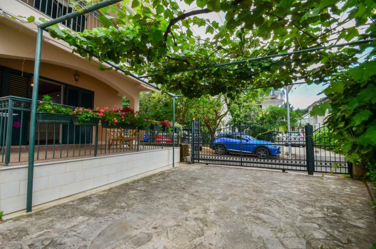 Apartment Radulovic โกตอร์ ภายนอก รูปภาพ