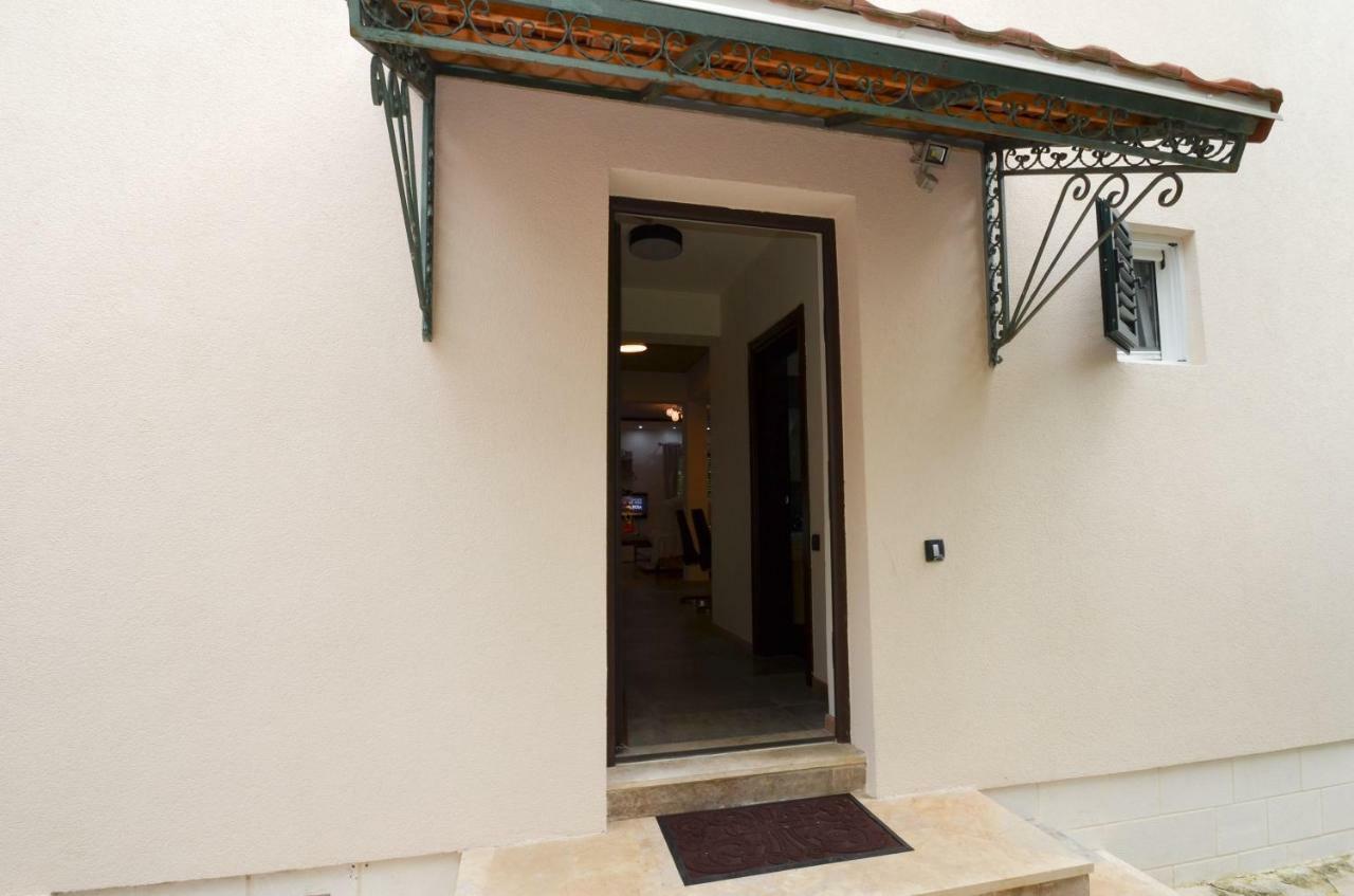 Apartment Radulovic โกตอร์ ภายนอก รูปภาพ